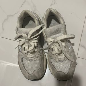 New balance trainers size 8.5 women’s